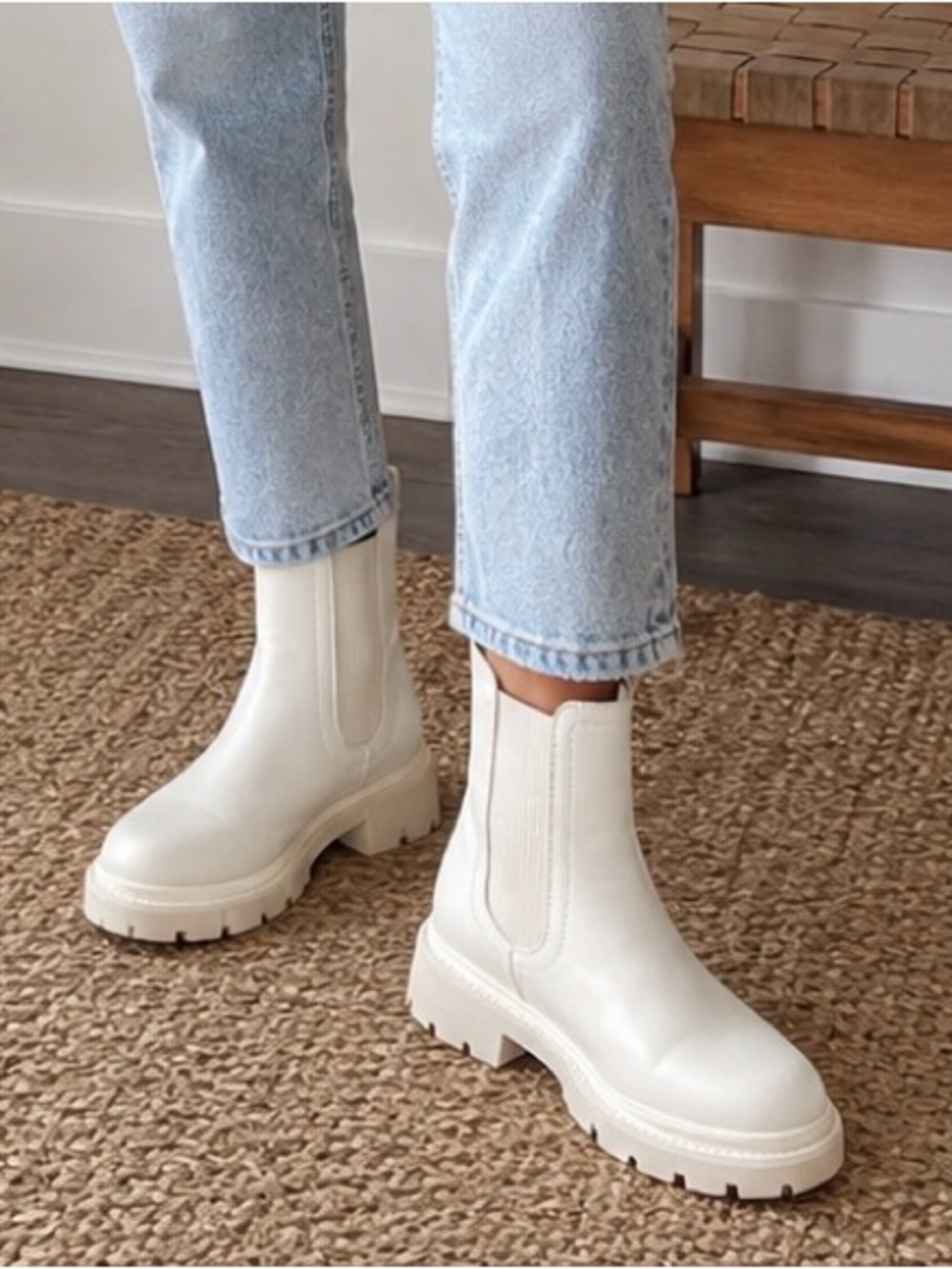 Steve Madden Cream Chunky Chelsea Ankle Boots